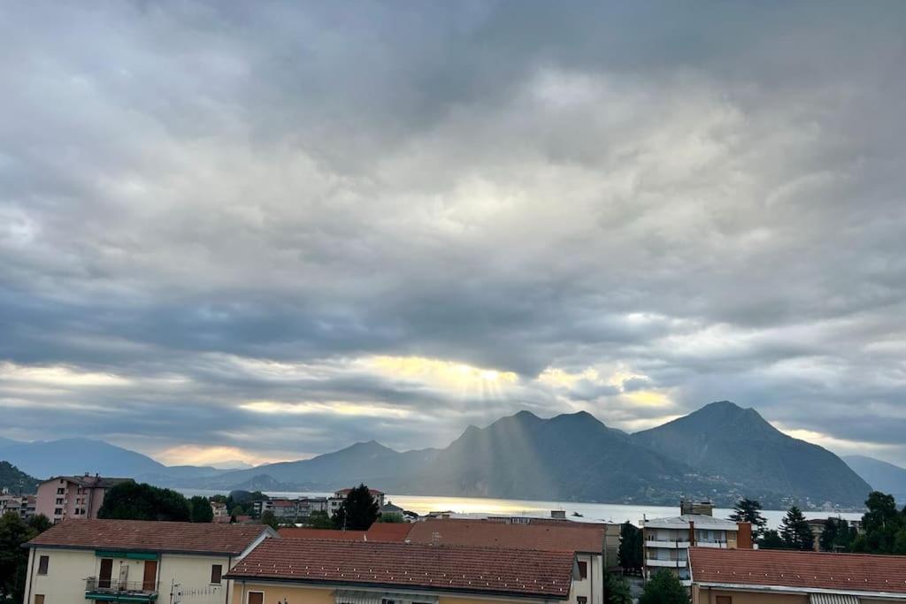 Lakehouse Enjoy Verbania Exteriör bild